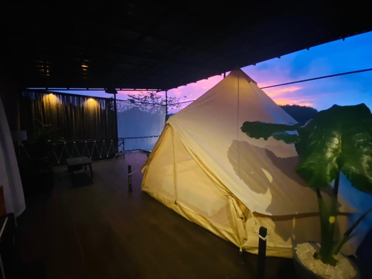 מלון Khao Sok National Park Tanoshi Glamping In Khao Sok מראה חיצוני תמונה