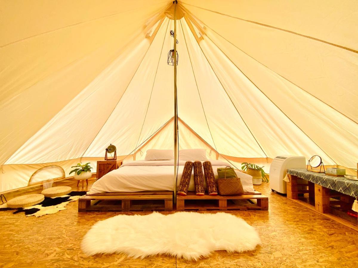 מלון Khao Sok National Park Tanoshi Glamping In Khao Sok מראה חיצוני תמונה