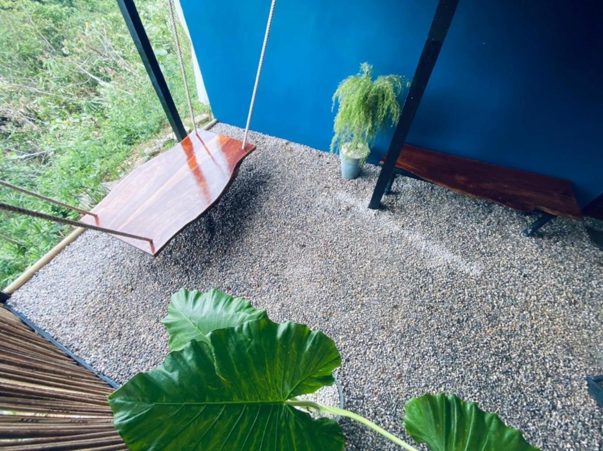 מלון Khao Sok National Park Tanoshi Glamping In Khao Sok מראה חיצוני תמונה
