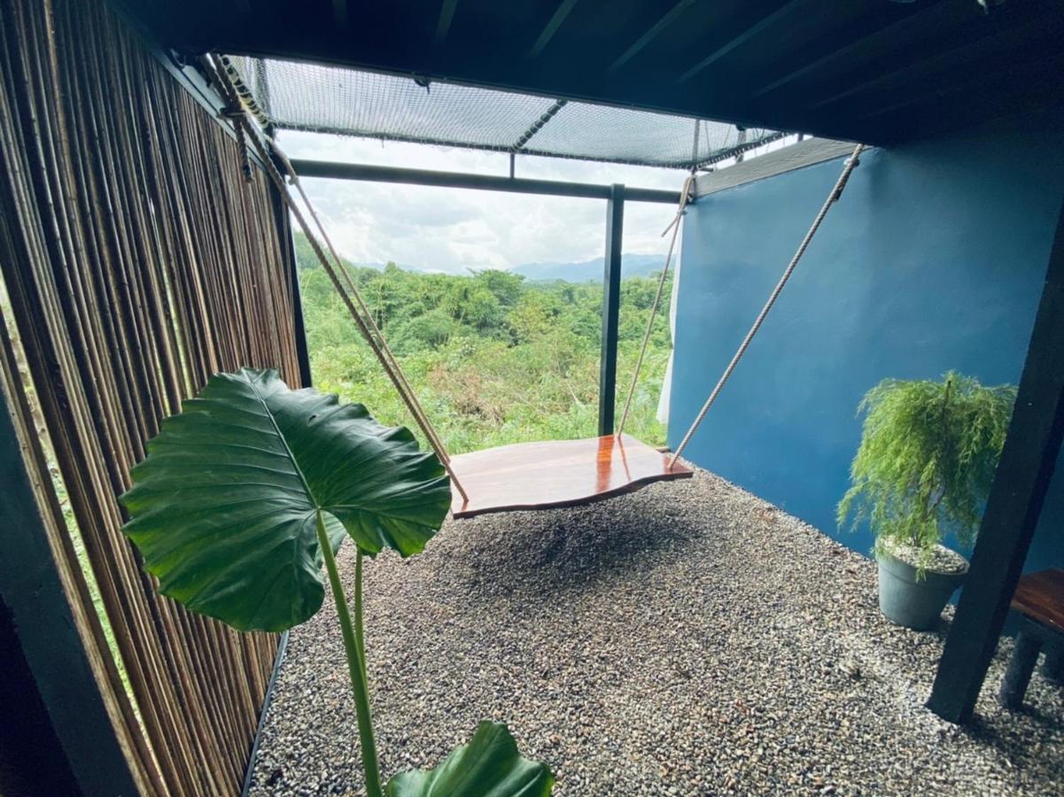 מלון Khao Sok National Park Tanoshi Glamping In Khao Sok מראה חיצוני תמונה