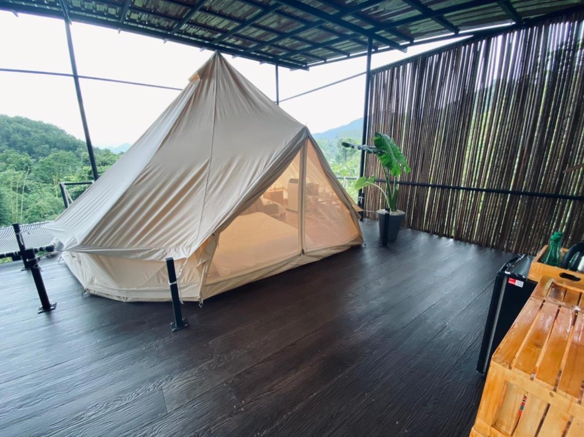 מלון Khao Sok National Park Tanoshi Glamping In Khao Sok מראה חיצוני תמונה